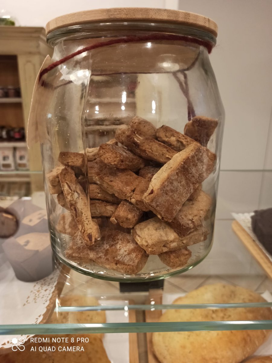 Croccadenti alle mandorle vegani.