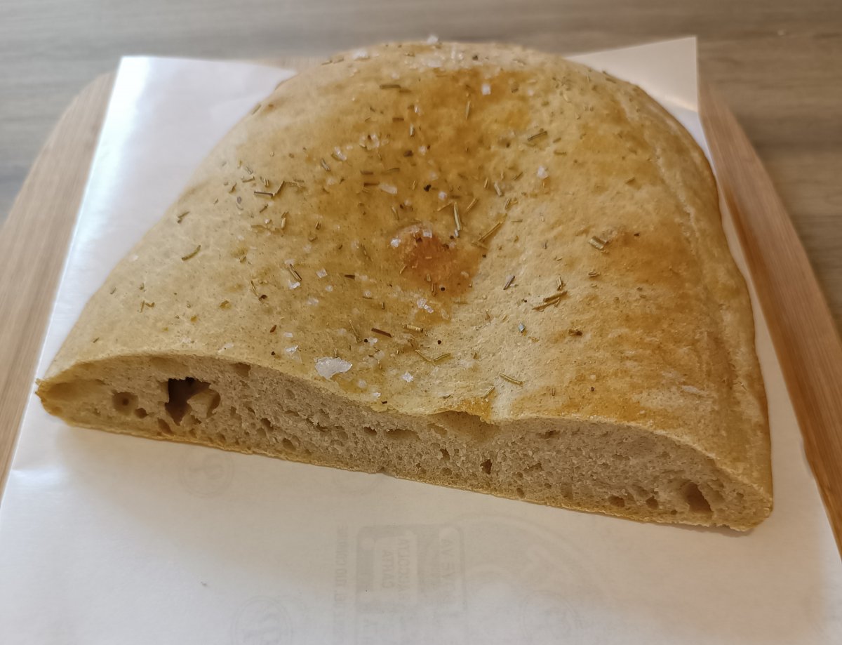 Focaccia vegana di grani antichi bio Spianata vegana