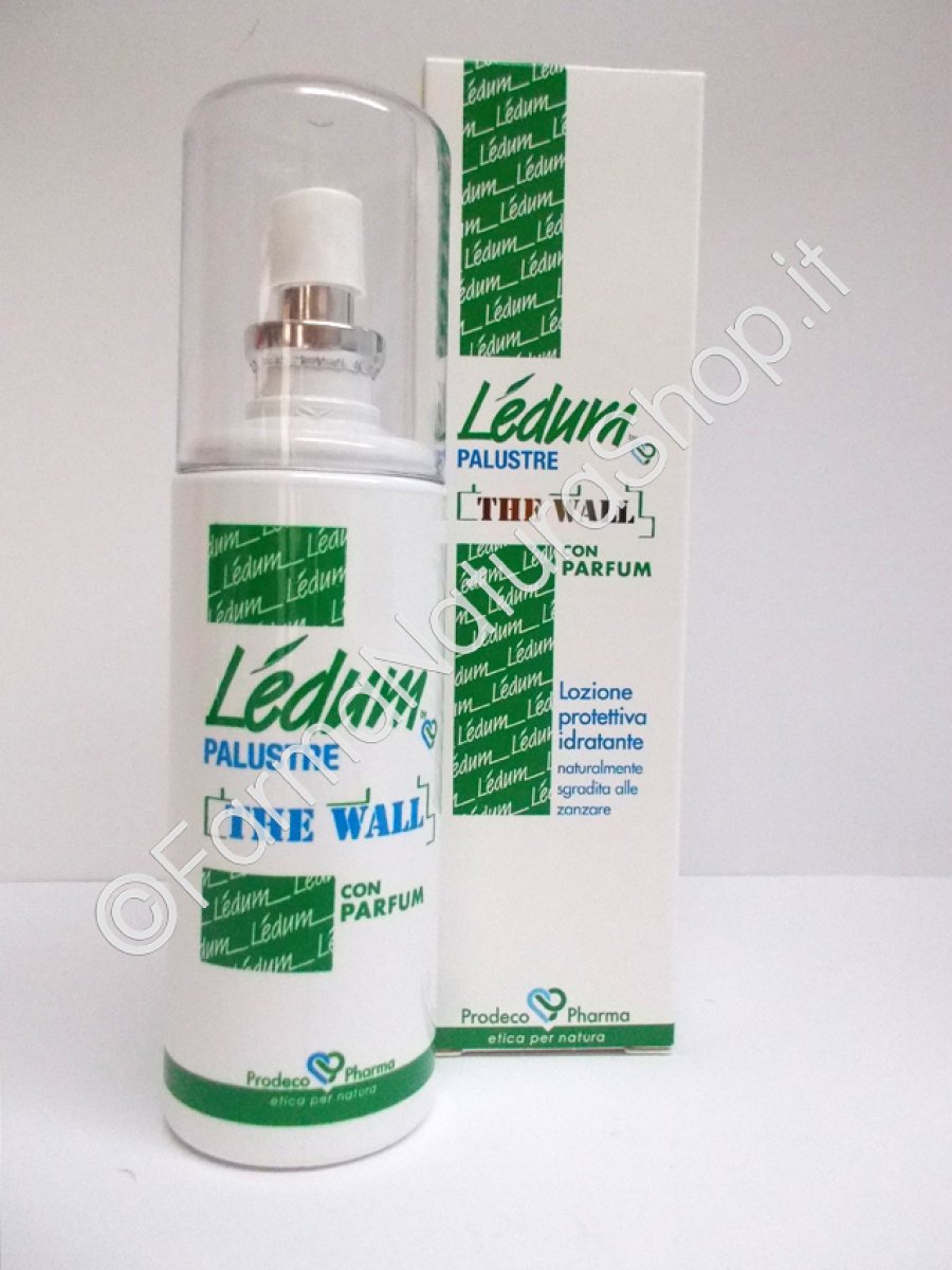 LEDUM THE WALL Lozione Protettiva - Prodeco Pharma LEDUM THE WALL Lozione Protettiva, a base di Ledum Palustre, oli essenziali di Geranio, Citronella e Basilico, è efficace contro le zanzare. Flacone spray da 100 ml.