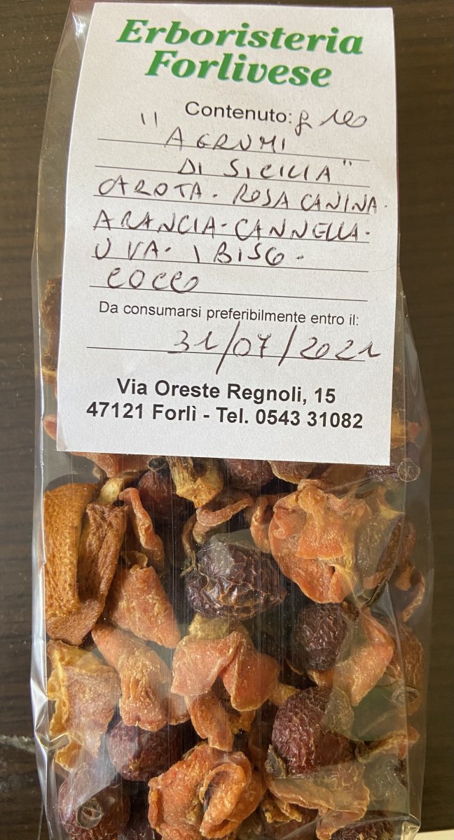 INFUSO AGRUMI DI SICILIA CAROTA,ROSA CANINA,ARANCIA.CANNELLA,UVA,IBISCO,COCCO