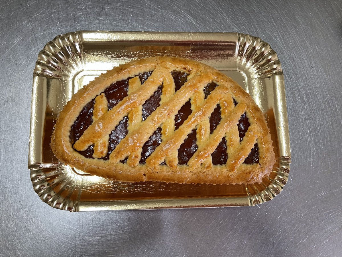 Crostata mezzaluna all'albicocca 