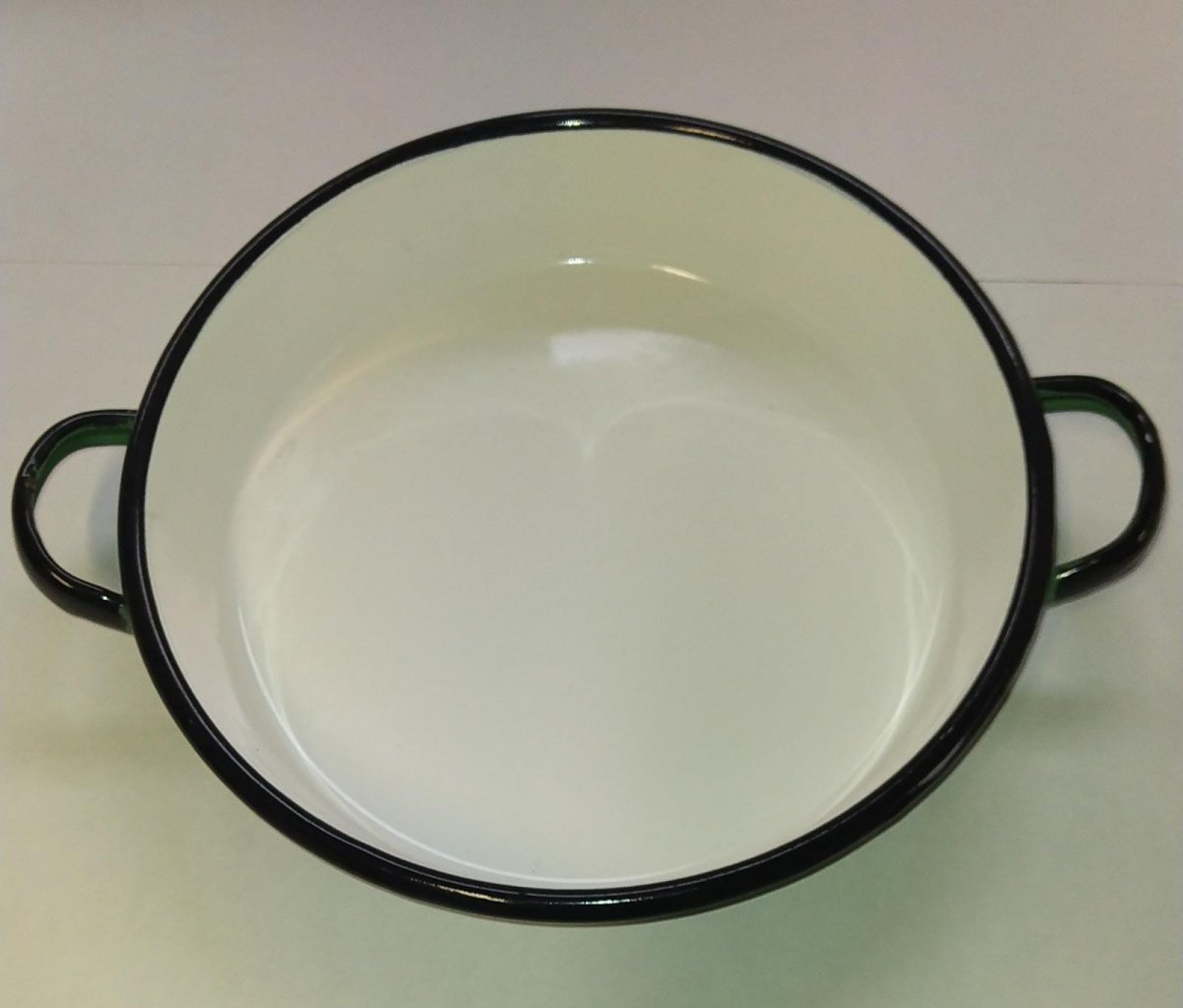 Tegame a 2 manici, in acciaio smaltato, ø 24 cm, colore: Verde (esterno)/Bianco (interno) ULTIMI PEZZI RIMASTI
