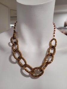 Collana oro bordeaux