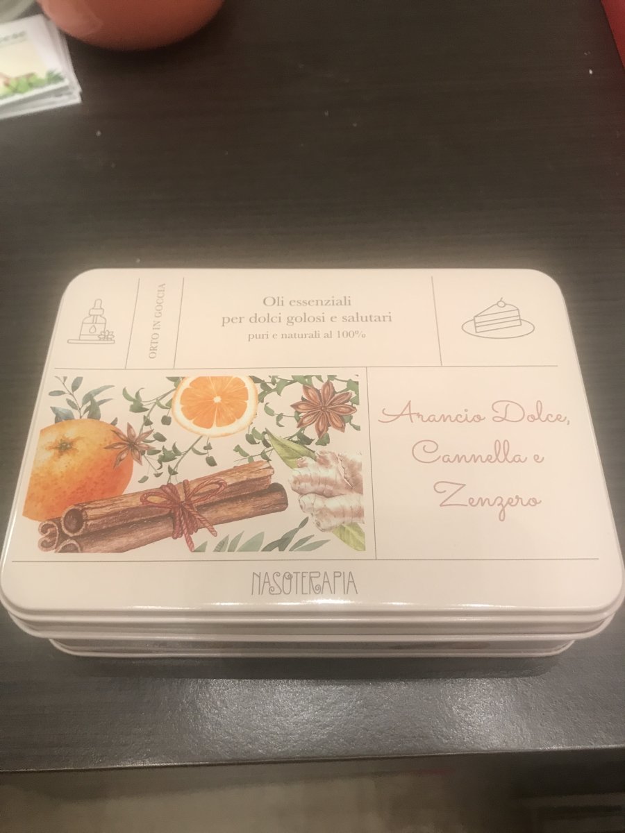 Olii essenziali per dolci ,arancio dolce,cannella ,zenzero