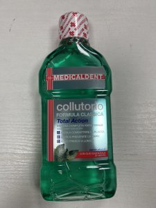 Colluttorio formula classica  500 ml senza alcol per una completa igiene orale