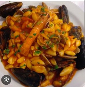 Paccheri allo scoglio