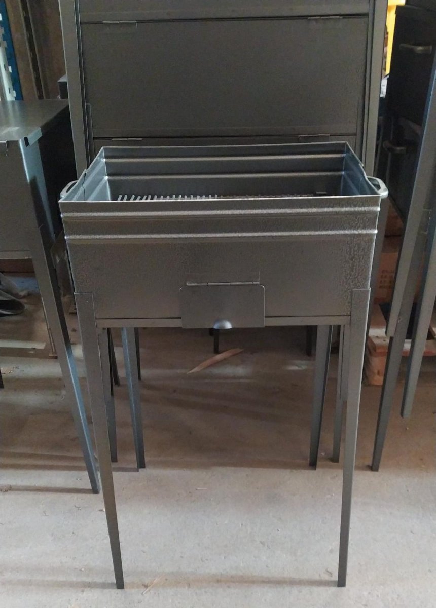 Fornellone BBQ in Ferro 25x35x73h cm LFC