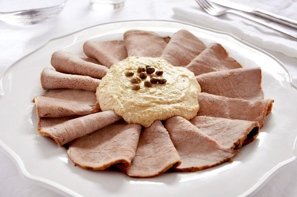 Vitello tonnato 