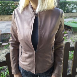 Biker nuova collezione nappa naturale color talpa.Taglie disponibili 46/48.