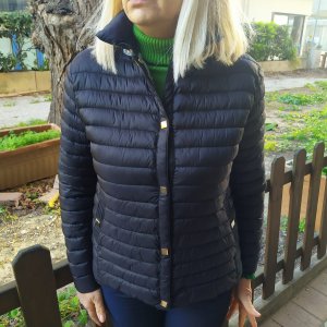 Trapuntino nero nuova collezione.Taglie disponibili M L XL XXL.